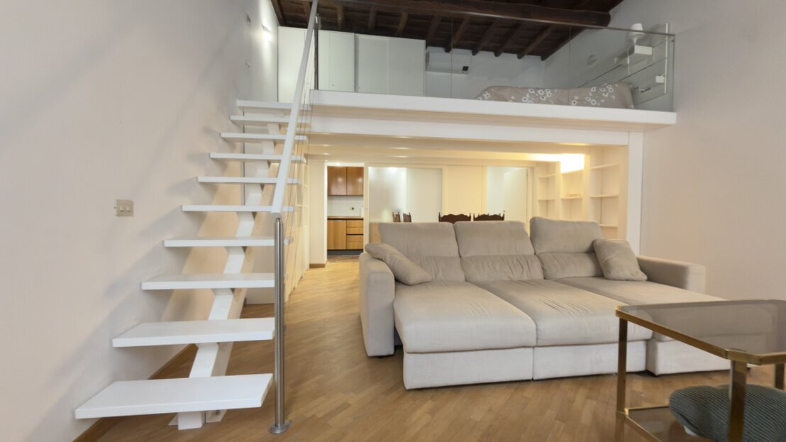 Capannone logistico a Roma