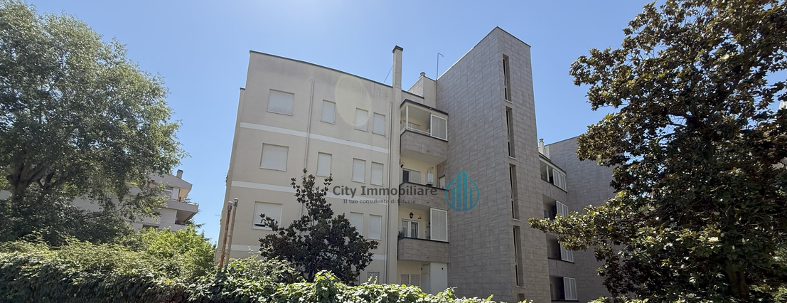 Ufficio attrezzato nel quartiere EUR