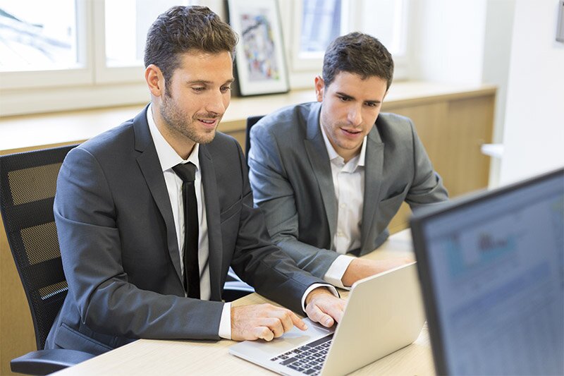 Gestione pratiche e autorizzazioni per negozi